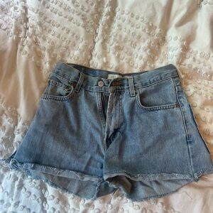 Vintage Levi’s 550 denim cut off shorts